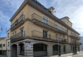 Local comercial en venta con 206m² en Tarrasa, carrer del col·legi, 08221 foto