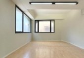 Local comercial en venta con 206m² en Tarrasa, carrer del col·legi, 08221 foto