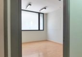 Local comercial en venta con 206m² en Tarrasa, carrer del col·legi, 08221 foto