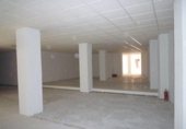 240m² commercial premises for sale in Granada, Calle Sol photo
