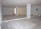 240m² commercial premises for sale in Granada, Calle Sol photo