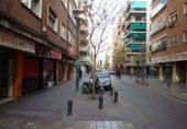 240m² commercial premises for sale in Granada, Calle Sol photo