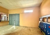Local comercial en venta con 116m² en Fuengirola, Calle Santísima Trinidad foto
