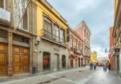 Edificio en venta con 828m² en Las Palmas de Gran Canaria, en la zona de Vegueta, Avenida Alcalde Díaz-Saavedra Navarro foto