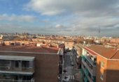 241m² entrepôt industriel pour vente à Madrid, dans le quartier de Villaverde Alto photo