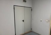 241m² entrepôt industriel pour vente à Madrid, dans le quartier de Villaverde Alto photo