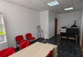 Local comercial en alquiler con 60m² en Alcira, Mestra Josefina Fernández 12 foto
