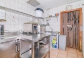 82m² restaurant for sale in Granada, in the area of Doctors, Calle Doctor Azpitarte photo