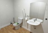 80m² commercial premises for rent in Ciudad Real photo