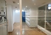 Oficinas en venta con 29m² en Cáceres foto