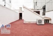 Edificio en venta con 225m² en Calella, Passeig de Manuel Puigvert foto
