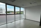 97m² bureau pour vente à Aranguren, Camino de Labiano photo