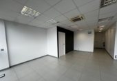 97m² bureau pour vente à Aranguren, Camino de Labiano photo