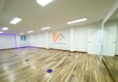 240m² salle de sport pour vente à Saint-Jacques-de-Compostelle, dans le quartier de A Revolta, Rúa de Sánchez Freire photo