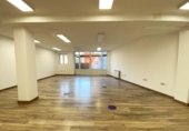 240m² salle de sport pour vente à Saint-Jacques-de-Compostelle, dans le quartier de A Revolta, Rúa de Sánchez Freire photo