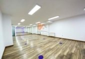 240m² salle de sport pour vente à Saint-Jacques-de-Compostelle, dans le quartier de A Revolta, Rúa de Sánchez Freire photo