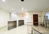 240m² salle de sport pour vente à Saint-Jacques-de-Compostelle, dans le quartier de A Revolta, Rúa de Sánchez Freire photo