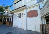 66m² commercial premises for sale in Chipiona, Avenida de la Laguna photo