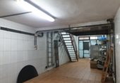 82m² warehouse industrial for sale in Valdepeñas photo