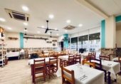 110m² restaurant pour vente à Palamós, Passeig del Mar photo