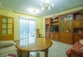 300m² building for sale in Badajoz, in the area of San Roque, Avenida Entrepuentes photo