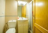 300m² building for sale in Badajoz, in the area of San Roque, Avenida Entrepuentes photo