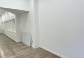 72m² locaux commerciaux pour vente à Manresa, dans le quartier de Vic - Remei, Carretera de Vic photo