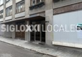Local comercial en alquiler con 500m² en Barcelona, en la zona de Galvany, Carrer de Ravella foto