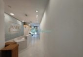 Local comercial en alquiler con 307m² en Segovia foto