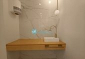 Local comercial en alquiler con 307m² en Segovia foto
