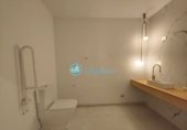 Local comercial en alquiler con 307m² en Segovia foto