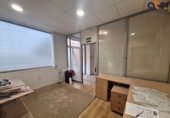 440m² warehouse industrial for sale in Zaratán photo