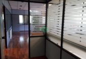 300m² warehouse industrial for rent in Etxebarri photo