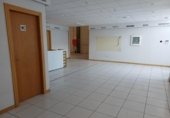 Nave Industrial en alquiler con 1000m² en Santander, Poligono Industrial foto