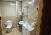 124m² commercial premises for sale in Torredembarra, Carrer de Pau Casals photo