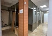 124m² commercial premises for sale in Torredembarra, Carrer de Pau Casals photo