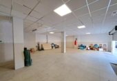142m² locaux commerciaux pour vente à Alcira, Calle Antonia Cerdá photo