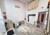 Local comercial en venta con 78m² en Tabernes de Valldigna, Calle del Escritor José Monleón foto