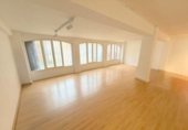 Oficinas en venta con 306m² en Estella, Plaza San Francisco de Asís foto
