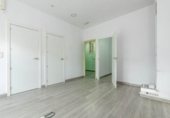 Gimnasio en venta con 46m² en Granada, en la zona de Villa Argaz, Calle Torre de los Picos foto