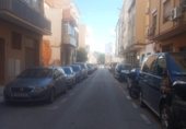 90m² commercial premises for sale in Málaga, in the area of Victoria Eugenia, Calle Tejares photo