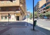 103m² commercial premises for sale in Albacete, Paseo Circunvalación photo