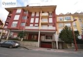 605m² office for sale in Ampuero, Calle José Antonio Primo de Rivera photo