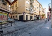 52m² commercial premises for sale in Granada, photo