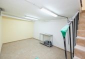 52m² commercial premises for sale in Granada, photo