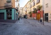 52m² commercial premises for sale in Granada, photo