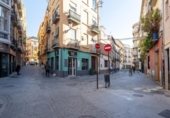 52m² commercial premises for sale in Granada, photo
