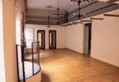 Local comercial
en lloguer
amb 200m² a La Roda foto