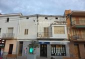 344m² building for sale in Torredembarra, Carrer d'Antoni Roig photo