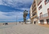 Local comercial en venta con 92m² en Torredembarra, Passeig de Colom foto